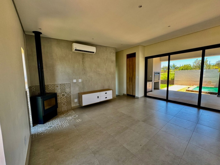 3 Bedroom Property for Sale in Helderzicht Eco Estate North West